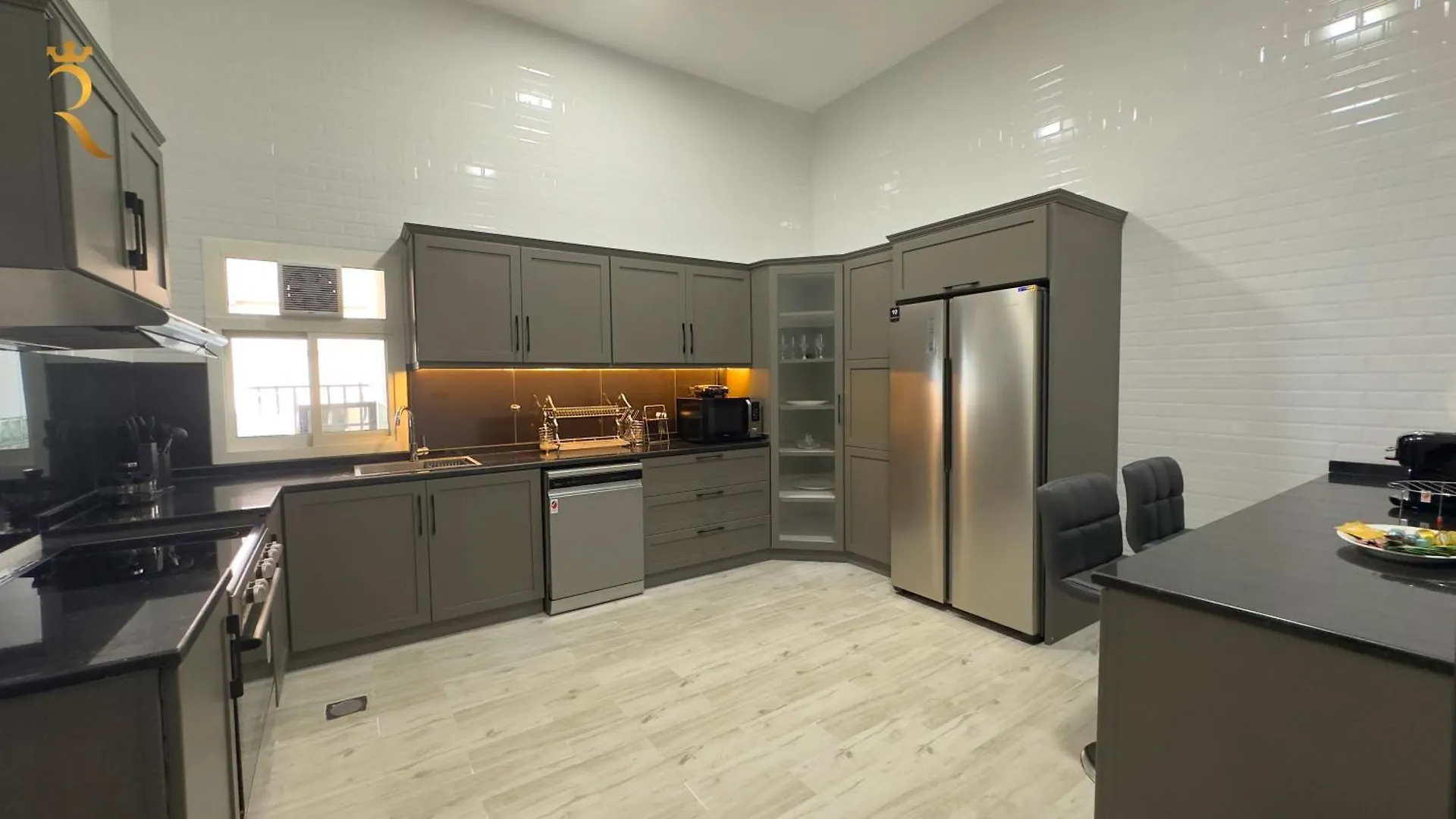 Your Dream Escape 5Br Villa With Premium Perks Abu Dhabi